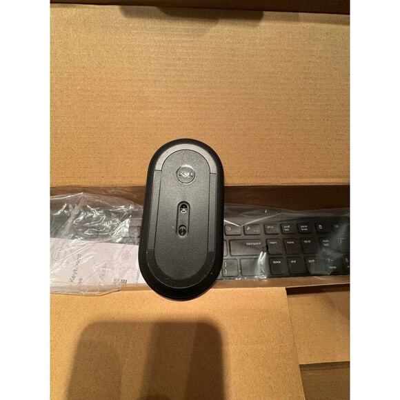 Dell KM5221W Pro Wireless Keyboard & Mouse Combo – Black – NEW in box never used - Picture 8 of 16